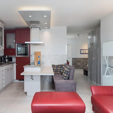 5 Sterne Anastasia In Der Hafenresidenz - Sauna Und Seeblick *